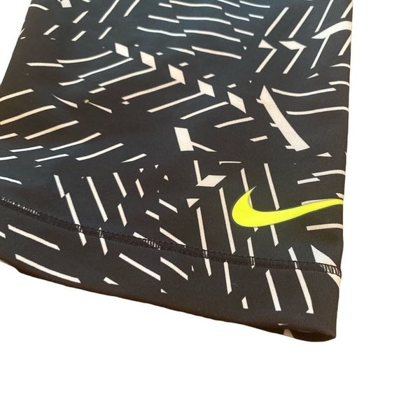 Nike Pro Capri Leggings Black White And Yellow Size Medium - Picture 2 of 6